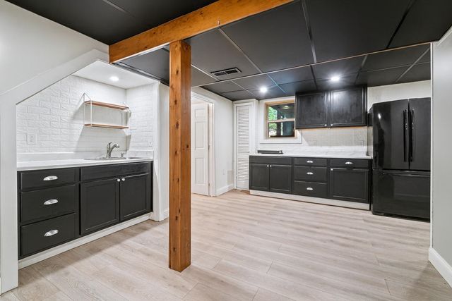 76 Gillis Street, Nashua, NH 03060