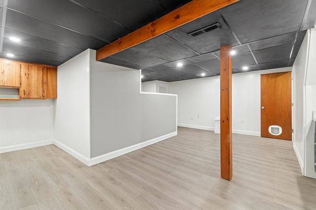 76 Gillis Street, Nashua, NH 03060