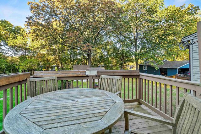 76 Gillis Street, Nashua, NH 03060