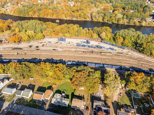 76 Gillis Street, Nashua, NH 03060