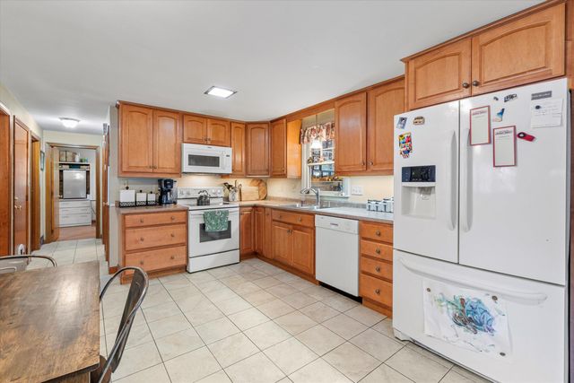 76 Gillis Street, Nashua, NH 03060