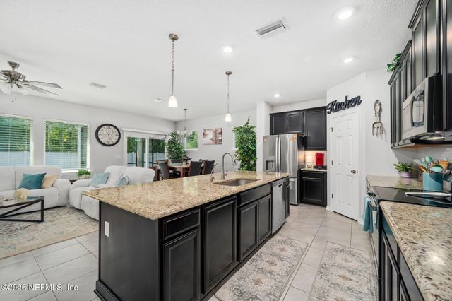 11973 BRIDGEHAMPTON Road, Jacksonville, FL 32218