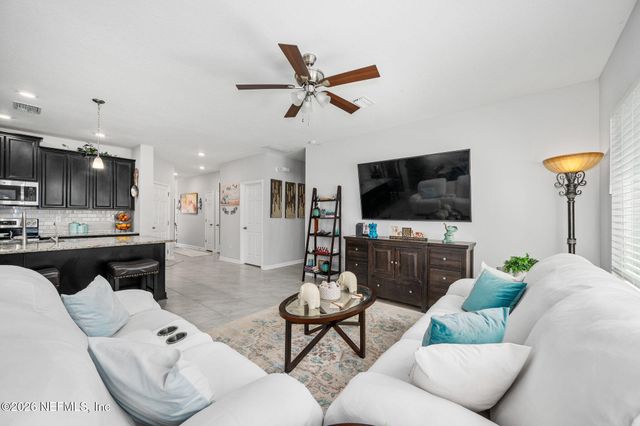 11973 BRIDGEHAMPTON Road, Jacksonville, FL 32218