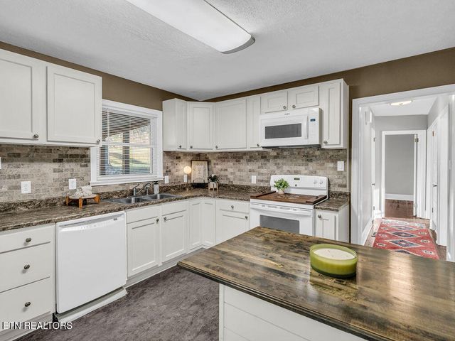 116 Holston Court, Knoxville, TN 37914