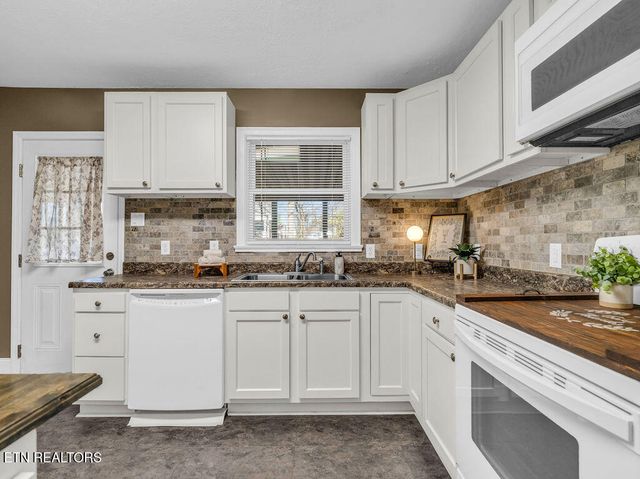 116 Holston Court, Knoxville, TN 37914