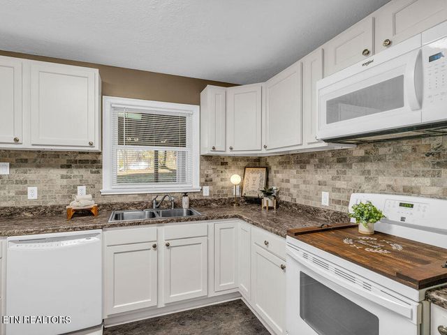 116 Holston Court, Knoxville, TN 37914