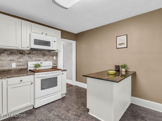 116 Holston Court, Knoxville, TN 37914