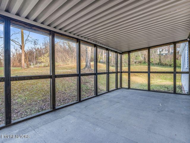 116 Holston Court, Knoxville, TN 37914