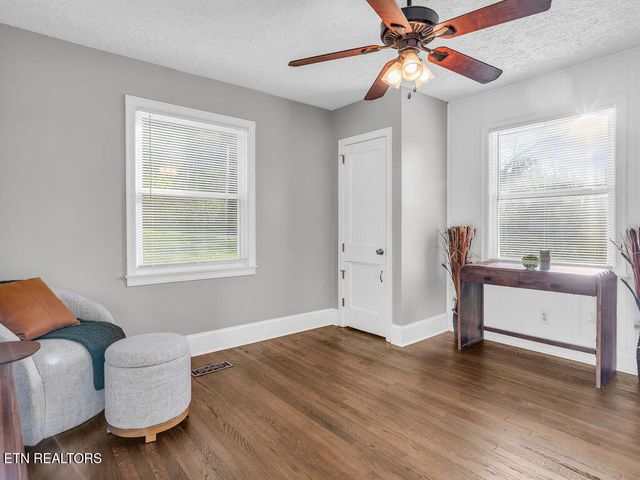 116 Holston Court, Knoxville, TN 37914