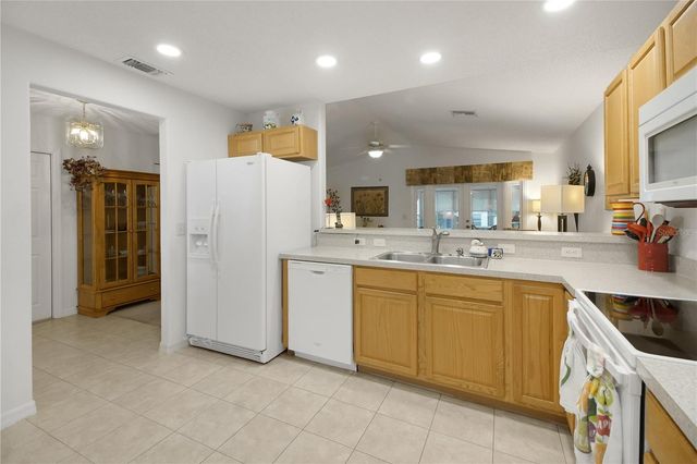 909 EAGLES LANDING, Leesburg, FL 34748