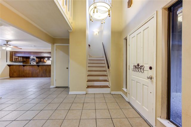 165 Old Bridge Lake Lake, Houston, TX 77069
