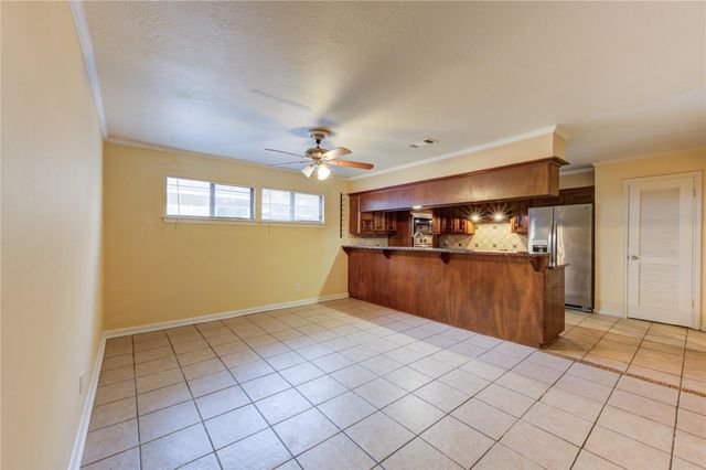 165 Old Bridge Lake Lake, Houston, TX 77069