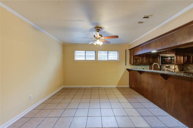 165 Old Bridge Lake Lake, Houston, TX 77069