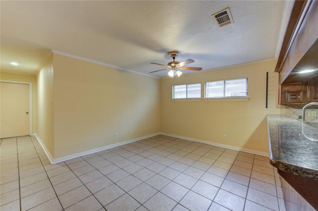 165 Old Bridge Lake Lake, Houston, TX 77069