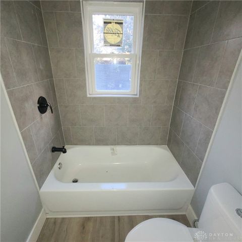 1341 Shaftesbury Road, Dayton, OH 45406