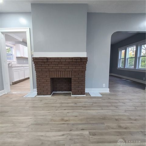 1341 Shaftesbury Road, Dayton, OH 45406