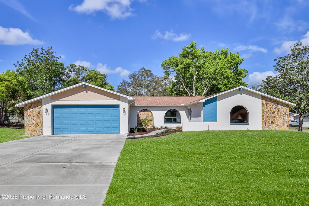 10541 Horizon Drive, Spring Hill, FL 34608