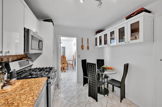 2030 S Ocean Dr 2018, Hallandale Beach, FL 33009