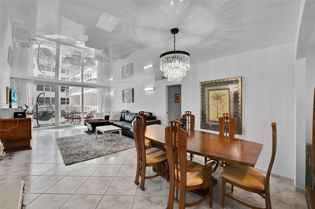 2030 S Ocean Dr 2018, Hallandale Beach, FL 33009