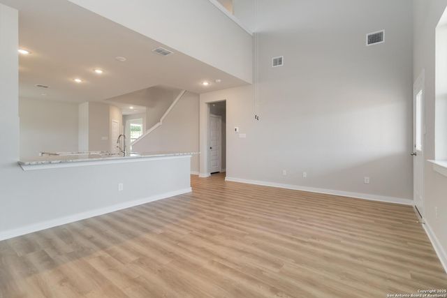 176 Jessica Knoll, San Antonio, TX 78253