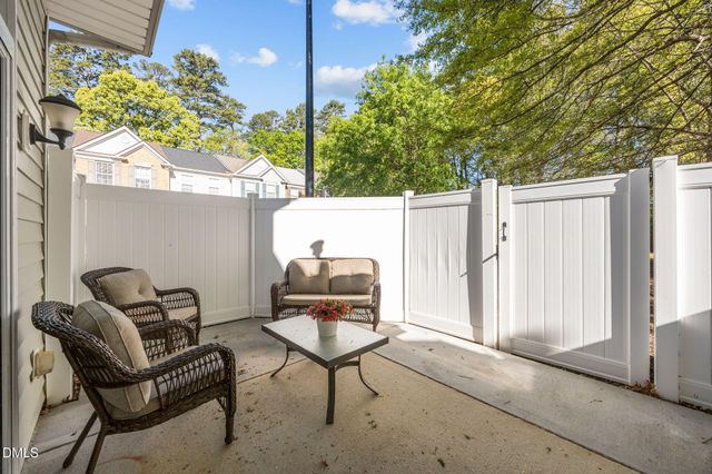 1703 Sorrell Brook Way, Raleigh, NC 27609