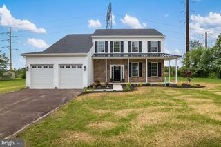 820 WATERFORD DR, Souderton, PA 18964