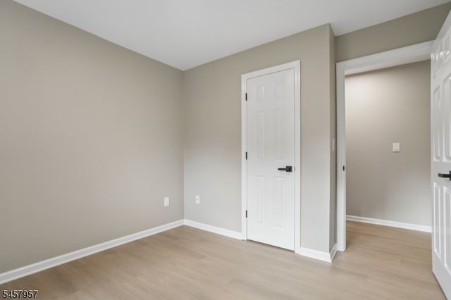41 Paula Dr, Washington Twp., NJ 07853