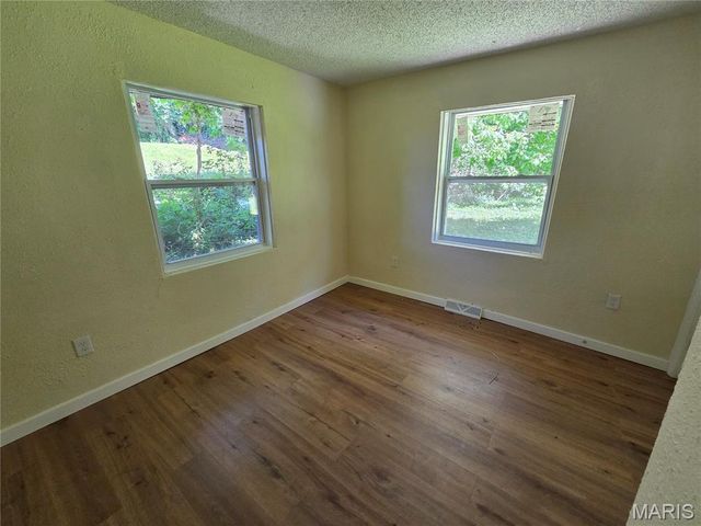 4 Hi Pointe Drive, Belleville, IL 62223