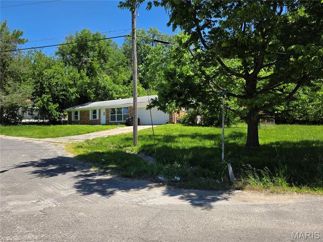 4 Hi Pointe Drive, Belleville, IL 62223