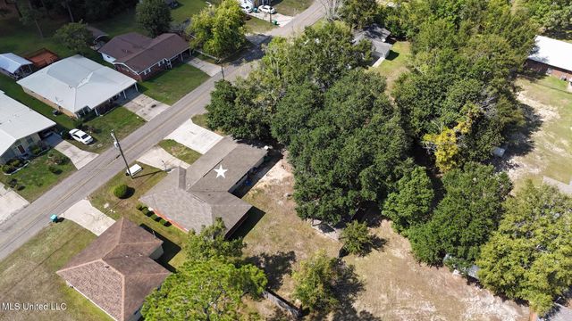 1704 62nd Avenue, Gulfport, MS 39501