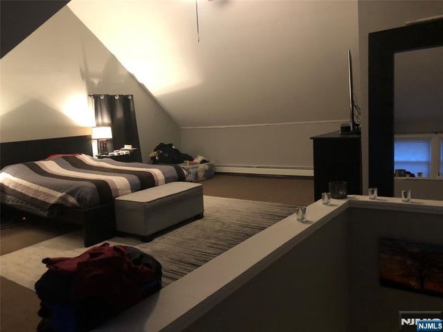 63 Highland Cross 2, Rutherford, NJ 07070