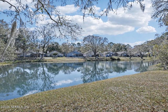 4370 LAKE WOODBOURNE Drive, Jacksonville, FL 32217