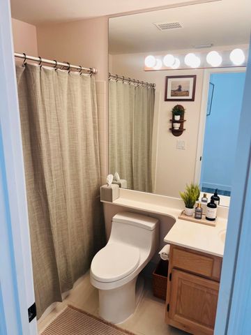 62 ADMIRALS Court, Palm Beach Gardens, FL 33418