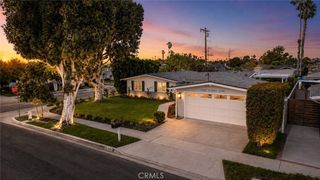 300 Esther, Costa Mesa, CA 92627
