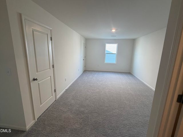 101 Valvanos Way, Clayton, NC 27520