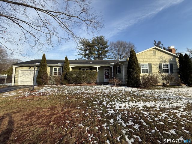 74 Summerset Drive, East Hartford, CT 06118