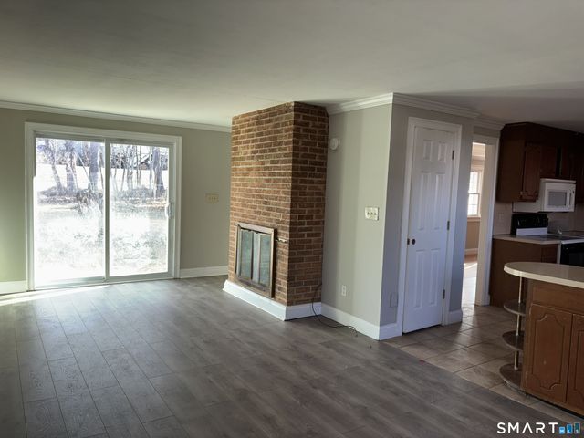 74 Summerset Drive, East Hartford, CT 06118