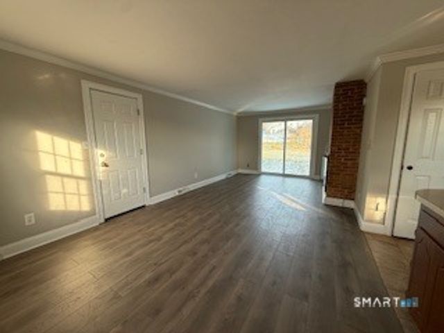 74 Summerset Drive, East Hartford, CT 06118