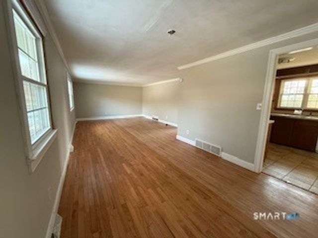 74 Summerset Drive, East Hartford, CT 06118