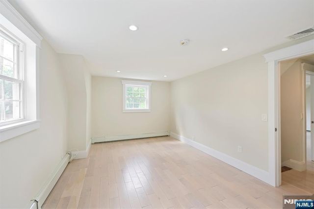 131 Elmwood Avenue, Allendale, NJ 07401
