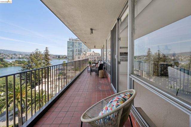177 19Th St 7B, Oakland, CA 94612