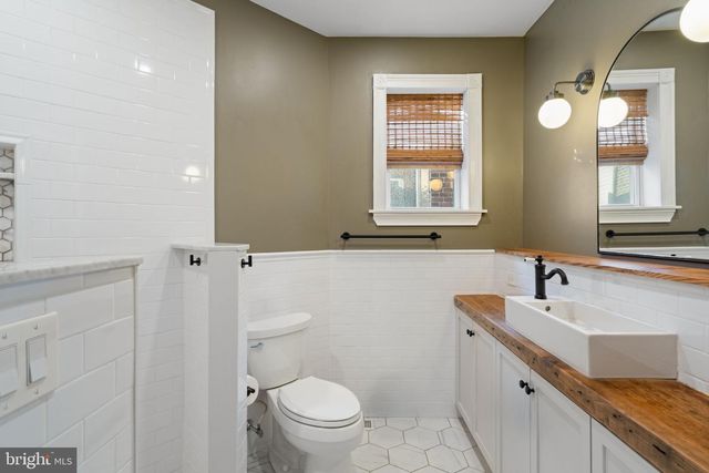 2358 E CLEARFIELD ST, Philadelphia, PA 19134