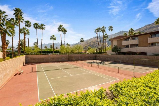 467 S Calle El Segundo D1, Palm Springs, CA 92262