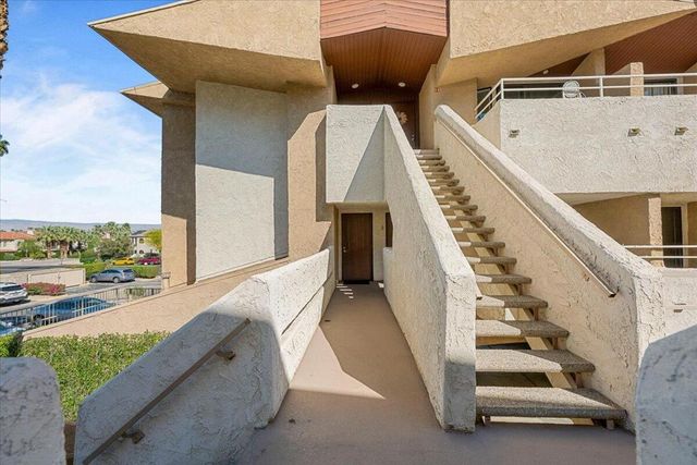 467 S Calle El Segundo D1, Palm Springs, CA 92262