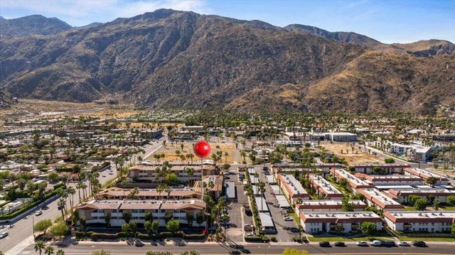 467 S Calle El Segundo D1, Palm Springs, CA 92262