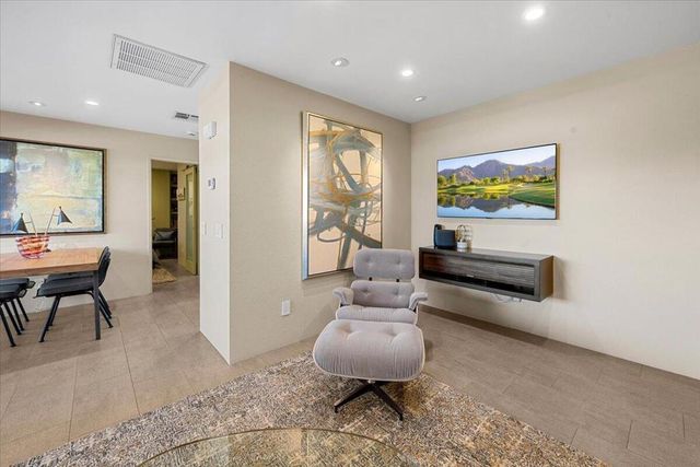 467 S Calle El Segundo D1, Palm Springs, CA 92262