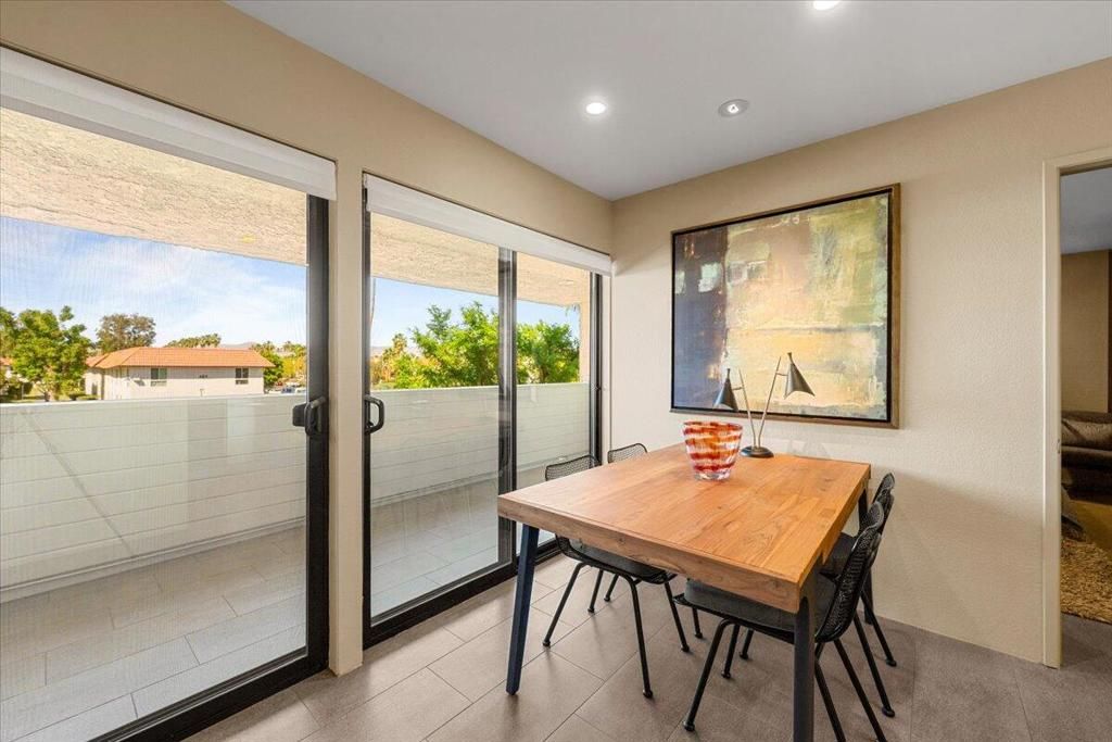 Image 8 of property listing at 467 S Calle El Segundo D1, Palm Springs, CA 92262