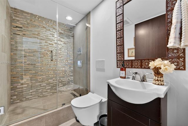 3951 S Ocean Drive 1803, Hollywood, FL 33019