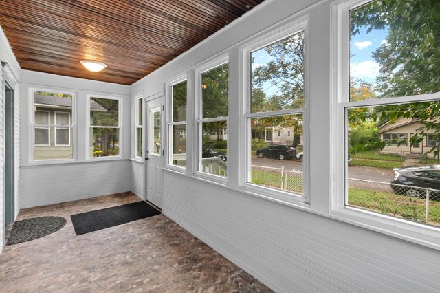 851 Blair Avenue, Saint Paul, MN 55104