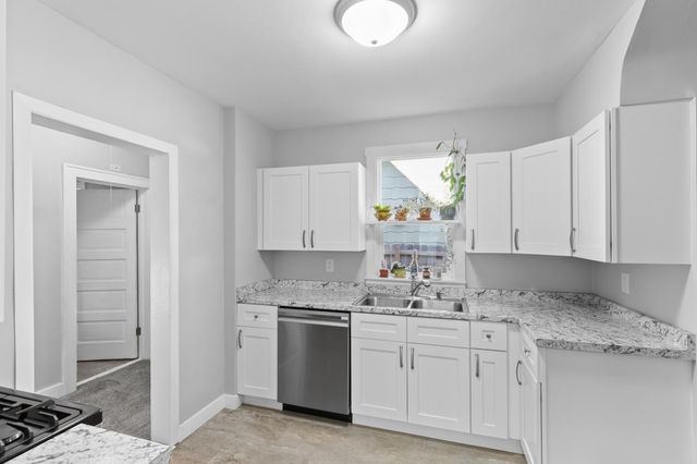 851 Blair Avenue, Saint Paul, MN 55104